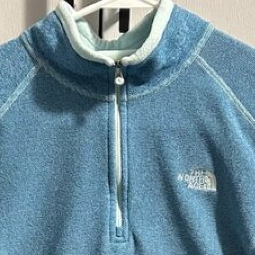 The North Face Teal Blue Fleece 1/4 Zip Pull-over‎ Women's Size M